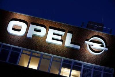 Анна Козлова - Калеб Дэвис - Opel закроет автозавод в Айзенахе до 2022 года из-за нехватки чипов - smartmoney.one - Германия - Берлин