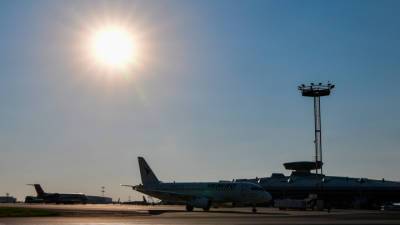 Человек-паук уже не тот: ЧП в столичном аэропорту - vesti.ru - Испания - Куба