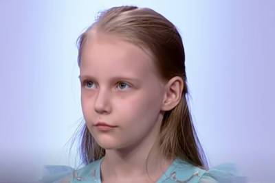 Евгений Тепляков - Алиса Теплякова - Поведение поступившей в МГУ 9-летней Алисы Тепляковой изменилось - mk.ru