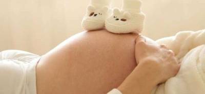 Девушка перед родами узнала, что беременна - w-n.com.ua