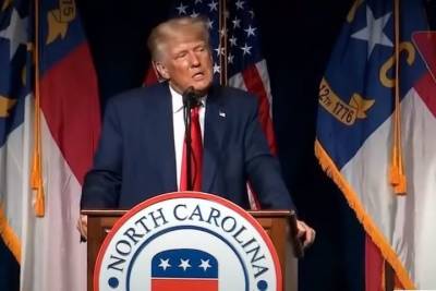 Дональд Трамп - Борис Джонсон - Стефани Гришэм - Эммануэлю Макрон - Guardian раскрыла истинное отношение Трампа к Макрону и Джонсону - mk.ru - США - Англия - Франция