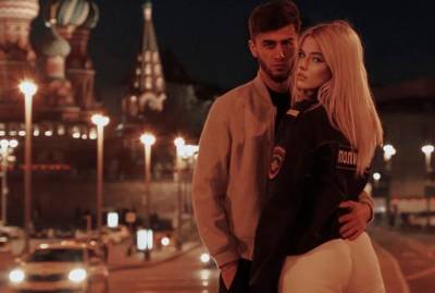 Руслан Бобиев - Блогер - Задержанный за провокационную фотосессию в центре Москвы блогер из Таджикистана извинился - znak.com - Москва - Таджикистан
