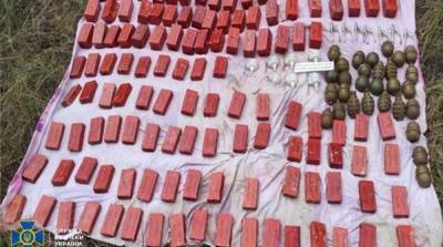 На Донбассе обнаружили два боевых схрона боевиков - ru.slovoidilo.ua - Украина - Луганская обл. - Донбасс - Донецкая обл.