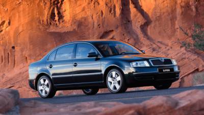 Современный ŠKODA SUPERB отметил свой 20-летний юбилей - usedcars.ru