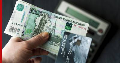 Владимир Путин - Внезапный доход: к чему приведут выплаты пенсионерам и силовикам по 10 и 15 тыс. руб. - profile.ru - Россия