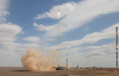 Владимир Путин - Александр Блошенко - Дмитрий Рогозин - Рогозин заявил, что ракета "Союз-2" будет эксплуатироваться еще 9-10 лет - interfax.ru - Москва - Россия