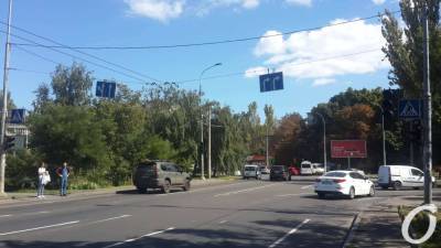 На площади Деревянко нанесли новую разметку и запутали водителей - odessa-life.od.ua - Украина - Одесса