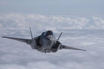 США перебросят на Аляску десятки F-35 в ответ на рекордную со времен холодной войны активность авиации России в районе штата - argumenti.ru - Москва - Россия - США - шт.Аляска