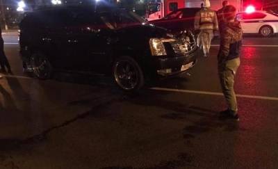 В центре Тюмени Cadillac насмерть сбил 28-летнего мужчину - news.megatyumen.ru - Тюмень - Тюменская обл. - Cadillac