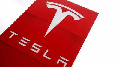 Илон Маск - В Tesla назвали точную дату выпуска полного автопилота - iz.ru - США - Израиль