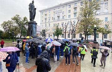 Жители Москвы вышли на акции за свободу независимых СМИ - charter97.org - Москва - Белоруссия