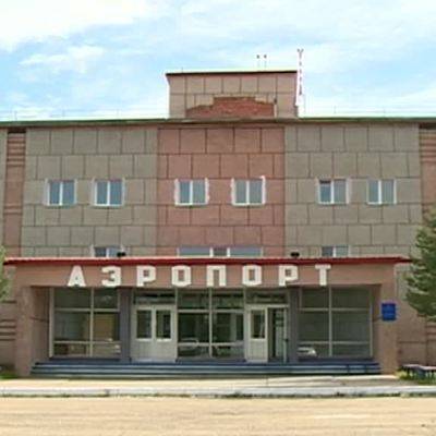 Владимир Путин - Василий Орлов - Реконструкция аэропорта в городе Тында Амурской области начнется не в 2024 году - radiomayak.ru - Амурская обл.