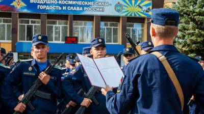 Александр Гусев - Виктор Бондарев - Более 1,4 тыс. курсантов Военно-воздушной академии приняли присягу в Воронеже - vestivrn.ru - Россия - Воронеж