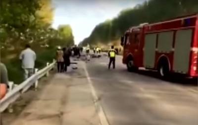 В Китае 15 человек погибли в ДТП с трактором - korrespondent.net - Китай - Украина