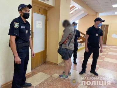 В Черкассах арестованы деда и бабу мальчика, который впал в кому после пыток - lenta.ua - Украина - Черкассы - Черкесск