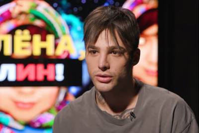 «Хочется плакать»: Рома Желудь рассказал о лечении матери от рака - vm.ru