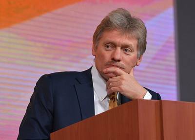 Владимир Путин - Дмитрий Песков - Петр I - Песков пожалел школьника, указавшего на ошибку Путина в теме о войне - actualnews.org - Россия - Швеция - Владивосток
