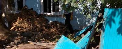 Под Новосибирском автомобиль на скорости врезался в жилой дом - runews24.ru - Новосибирск