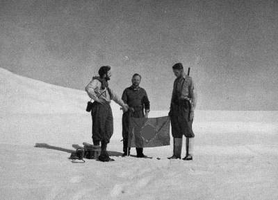 Адольф Гитлер - Франц Иосиф - Секретная база Гитлера №24: зачем её построили в советской Арктике - russian7.ru - Мурманск