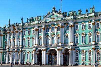 За полгода в Петербурге побывали 184 тысячи иностранных туристов - spb.mk.ru - Россия - Санкт-Петербург - Турция - Германия - Индия - Куба - Эмираты