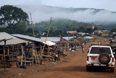 Мамади Думбуя - Лидер устроивших мятеж в Гвинее заявил о роспуске правительства - lenta.ru - Франция - Гвинея - Конакри