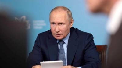 Владимир Путин - Станислав Белковский - Владимир Мединский - Алар Карис - Политтехнолог выдвинул в преемники Путина неожиданного кандидата - newzfeed.ru - Россия - Эстония