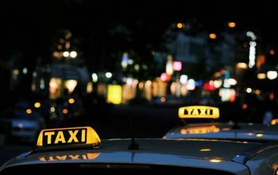 В Киеве таксист избил итальянку - korrespondent.net - Украина - Киев - Нападение
