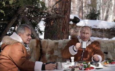 Сергей Шойгу - Владимир Путин - Виктор Зимин - «Агентство» показало любимые места отдыха Путина и Шойгу - znak.com - Россия - округ Сибирский - респ. Хакасия