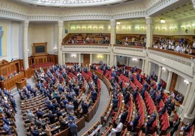 Закон об олигархах: За право вести реестр олигархов развернулась настоящая война - kp.ua - Украина