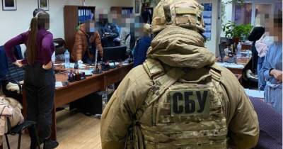 "Октагон-Аутдор" заявила о попытке рейдерского захвата компании - dsnews.ua - Украина - Крым - ДНР