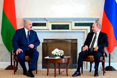 Владимир Путин - Александр Лукашенко - Лукашенко обсудит нефтяные вопросы с Путиным - lenta.ru - Россия - Белоруссия - с. Путин