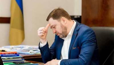 Арсен Аваков - Антон Геращенко - Денис Монастырский - Подвести под Монастырского: как старые кадры в МВД могут «похоронить» министра - lenta.ua - Украина