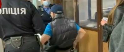 В Киеве мужчину с инвалидностью не пускали в метро - w-n.com.ua - Украина - Киев - Франция