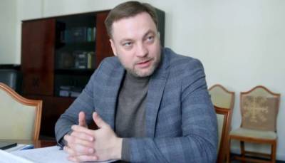 Денис Монастырский - Монастырский озвучил позицию по легализации оружия - lenta.ua - Украина