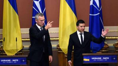 Алексей Гончаренко - Украина хочет потребовать от США статус главного союзника вне НАТО - news-front.info - Россия - США - Украина - Киев - Вашингтон