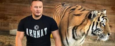 Бывший дрессировщик создал секретный приют для уставших тигров под Новосибирском - runews24.ru - Новосибирск