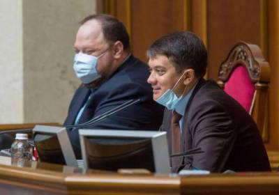 Владимир Зеленский - Дмитрий Разумков - Разумков заявил, что оснований для роспуска Рады нет и выразил надежду, что Зеленского не введут в заблуждение "советчики" - kp.ua - Украина