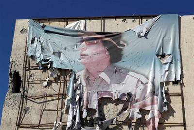 Муаммар Каддафи - Останки Каддафи перезахоронят - lenta.ru - Турция - Ливия - Триполи - Мисурат - Сирт