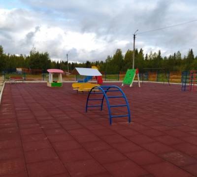 В Синдоре Княжпогостского района продолжается благоустройство парка культуры и отдыха - komiinform.ru - район Княжпогостский