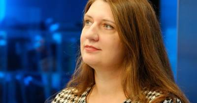 Инга Ванага - Профсоюз: учителя должны получать доплаты за обеспечение тестирования школьников - rus.delfi.lv - Латвия