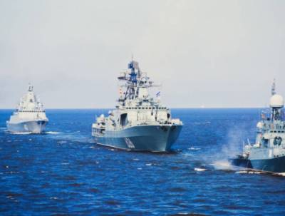 Военные корабли СФ обеспечили безопасность объектов экономической деятельности - vpk-news.ru - Североморск