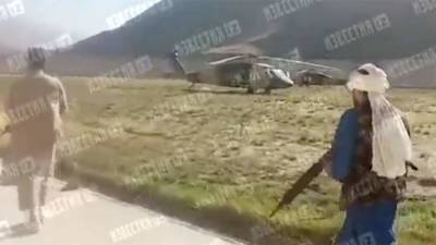 Забихулла Муджахид - Опубликовано видео с занявшими аэропорт Панджшера талибами - iz.ru - Россия - Израиль - Afghanistan - провинция Панджшер