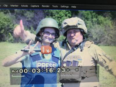 От Украинского гея-нациста с телеканала ICTV отреклась родная мать - politnavigator.net - Россия - Украина - Луганская обл.
