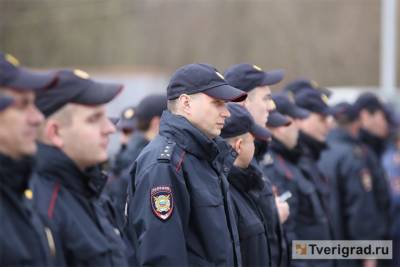 Правительство реализовало меры по единой выплате для военных и правоохранителей - tverigrad.ru - Россия