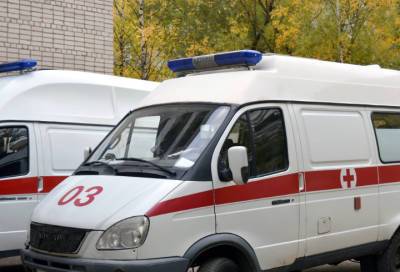 В Новосибирске в суд передали дело мужчины, избившего врача за отсутствие бахил - online47.ru - Новосибирск