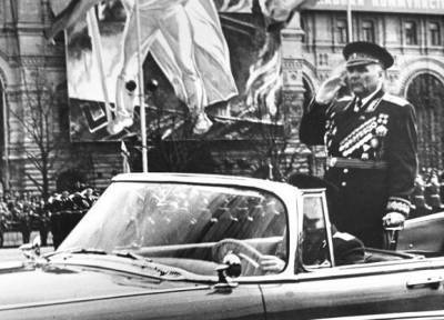 Почему до Брежнева военные парады в СССР проходили 1 мая - russian7.ru - Москва