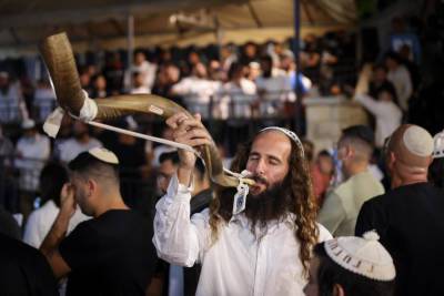 Как трубить в шофар во время коронавируса? Непростые правила - news.israelinfo.co.il