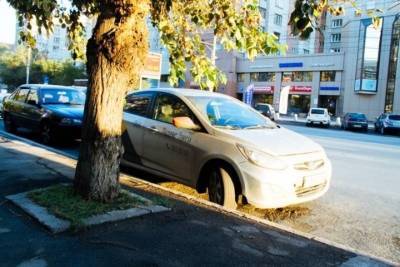 Парковки для автомобилей уберут на семи улицах в Новосибирске - novos.mk.ru - Новосибирск