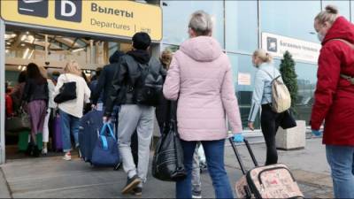 В России на 6% сократилось число иностранцев, кому запрещен въезд в страну - eadaily.com - Россия