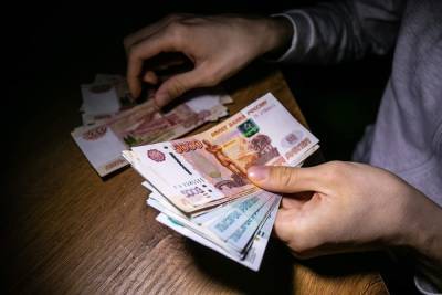Валерий Горелых - В Свердловской области полиция ищет пострадавших из-за финансовой пирамиды Finiko - znak.com - Свердловская обл.